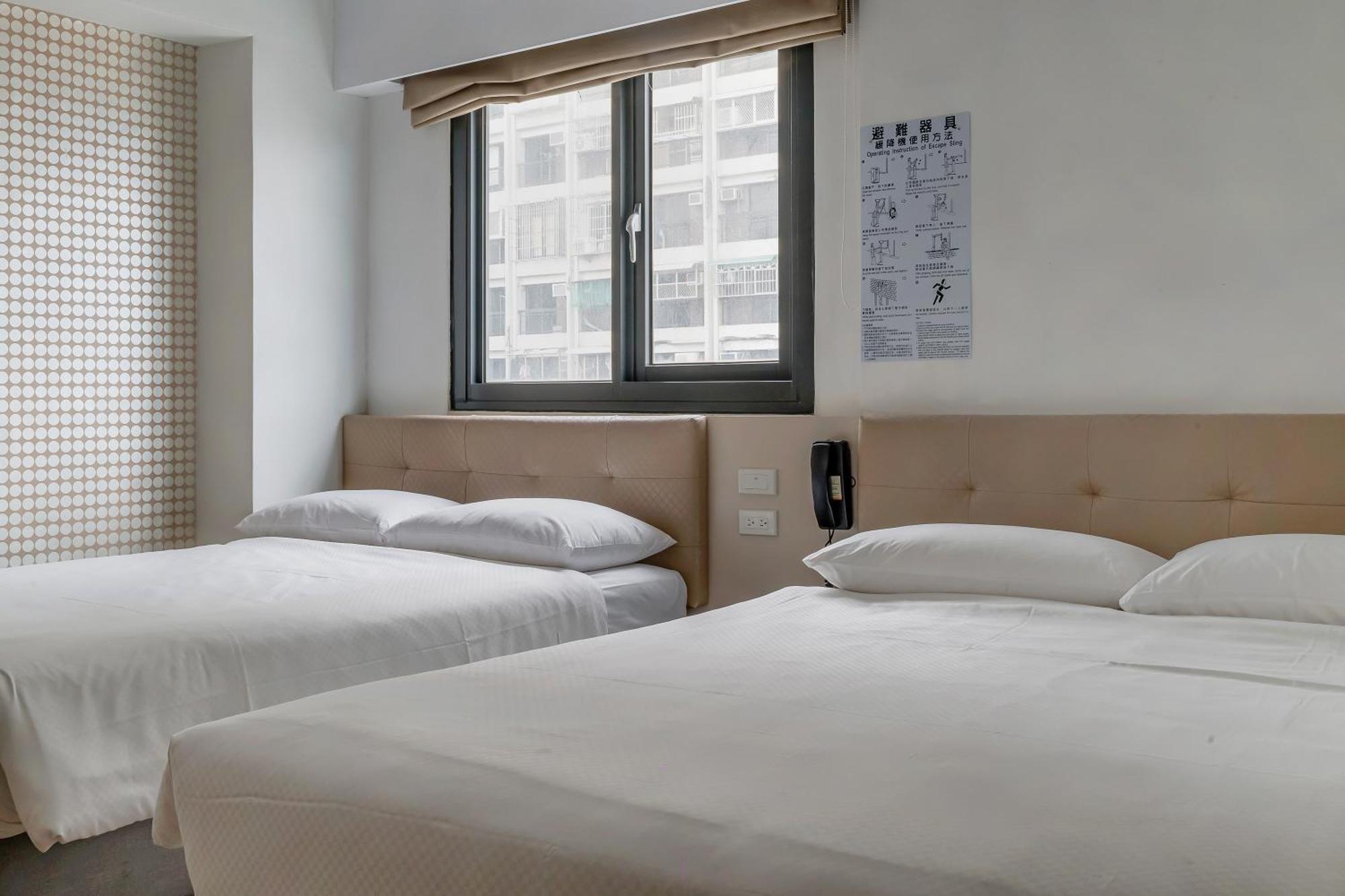 Check Inn Express Kaohsiung Love River Exterior foto